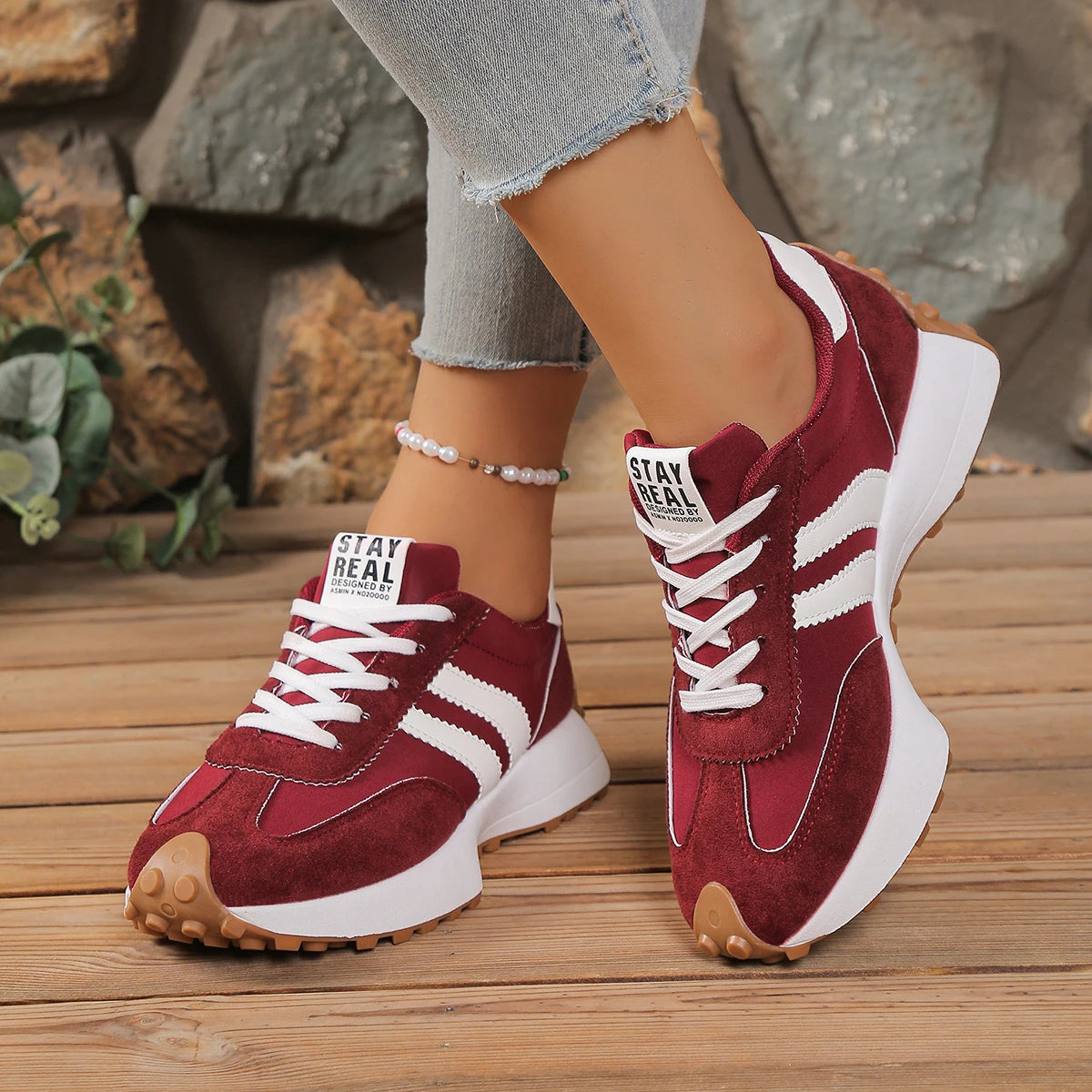 Nuevo estilo de moda, zapatos informales elegantes con cordones para mujer, Primavera/otoño, punta redonda, suela gruesa, zapatos deportivos cómodos antideslizantes