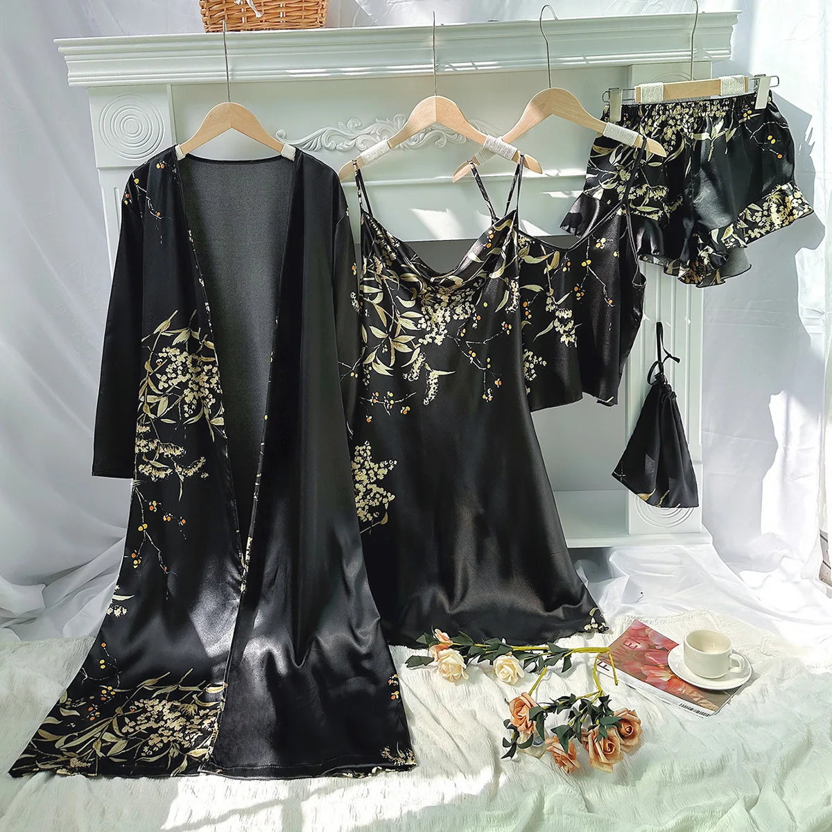 Conjunto sencillo de cinco piezas para el hogar con pijama estampado de cereza, camisón fino para mujer, pantalones cortos tipo camisola, conjunto de falda camisola