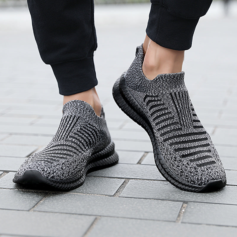 Zapatos informales transpirables para hombre, zapatos ligeros para caminar al aire libre, zapatillas antideslizantes para hombre, zapatos planos vulcanizados sin cordones 2023