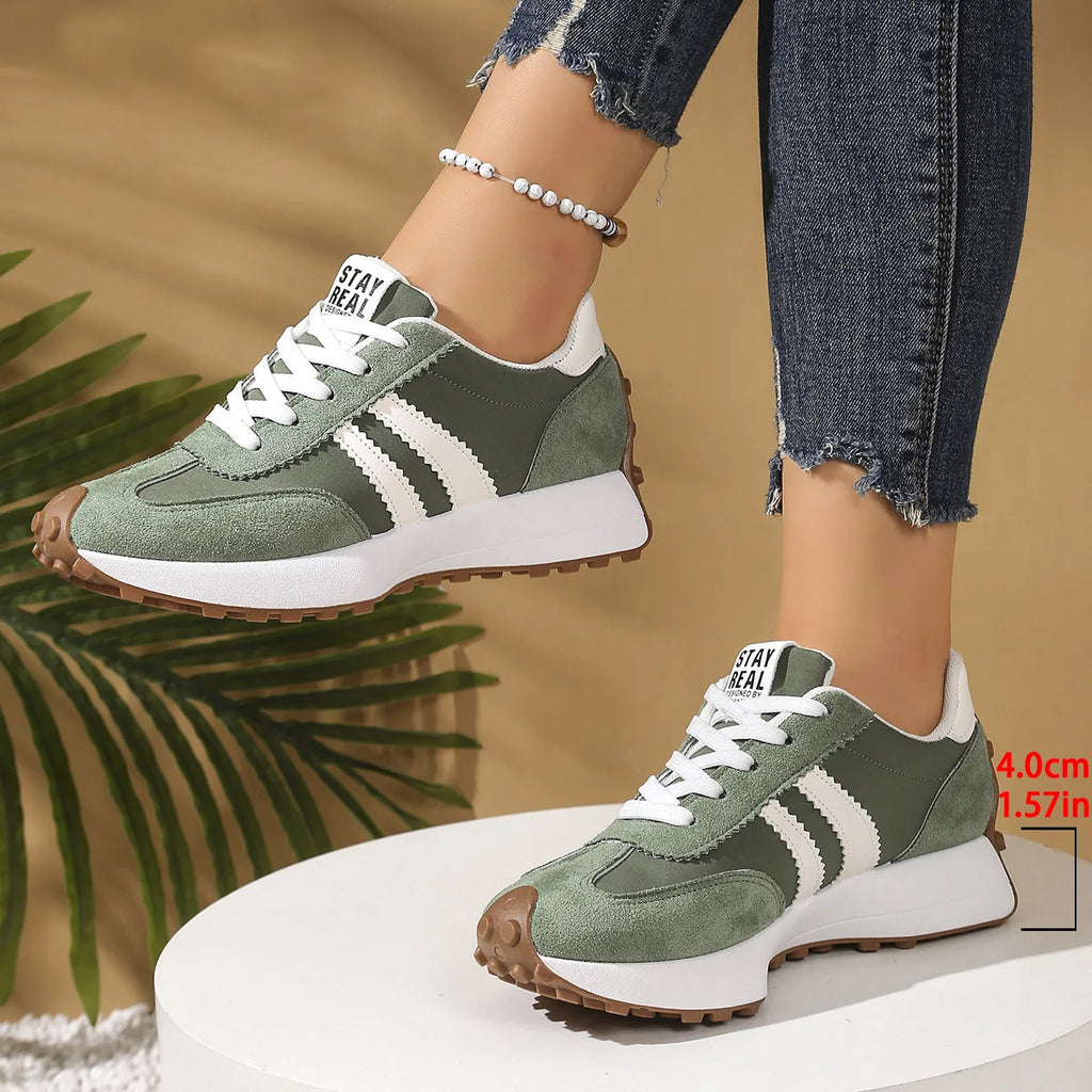 Nuevo 2025 zapatillas gruesas para mujer, zapatillas informales con plataforma a la moda, zapatillas ligeras de fondo suave para correr, zapatillas de deporte de malla de verano