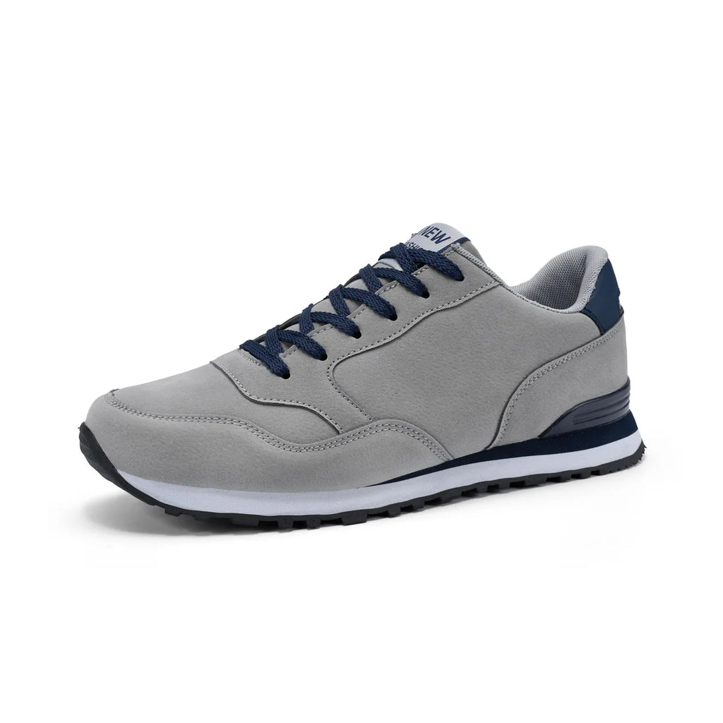 Nuevas de cuero, zapatos para correr para hombre, zapatillas Unisex cálidas de invierno, zapatos ligeros para caminar para mujer, zapatos deportivos de plantilla suave con cordones 37-47