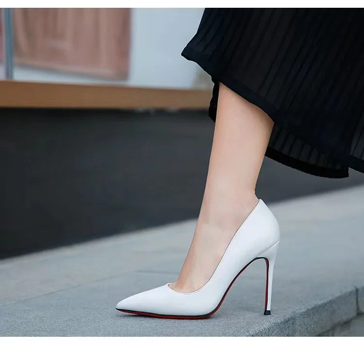 Zapatos de Tacón Alto de Punta Fina para Mujer – Cuero Mate