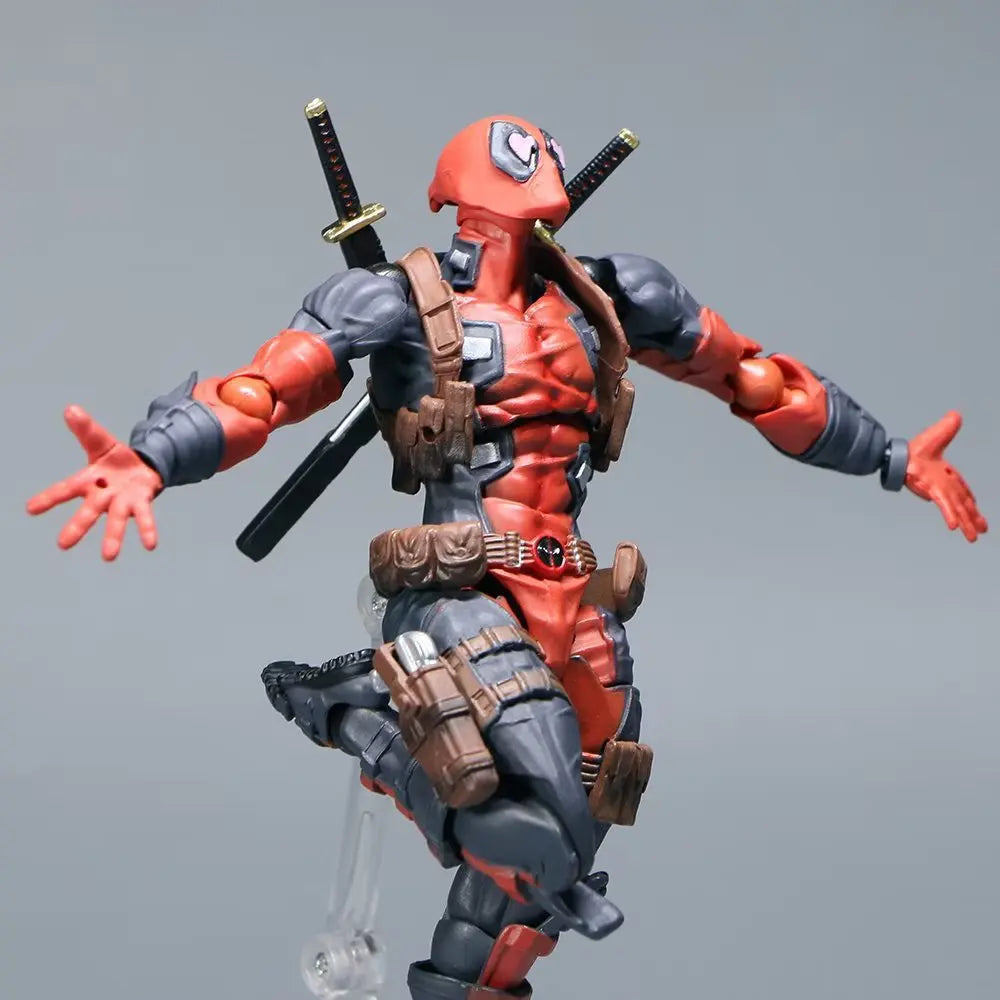 INCREDIBLE YAMAGUCHI Deadpool & Wolverine 2,0 figura de acción gris mutantes articulación móvil KAIYODO Wade modelo película juguetes para niños regalo