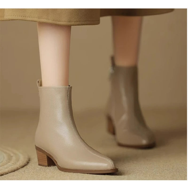 2025 Nuevos botines para mujer: botines minimalistas de tacón medio con punta puntiaguda y cuero suave y cremallera lateral, botas de moda adelgazantes